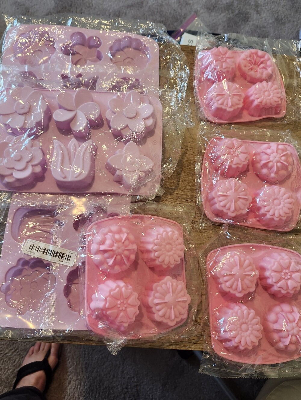 Set Of 7 NWT Floral Silicone Molds - Multiple Flower Shapes- New Soap Molds